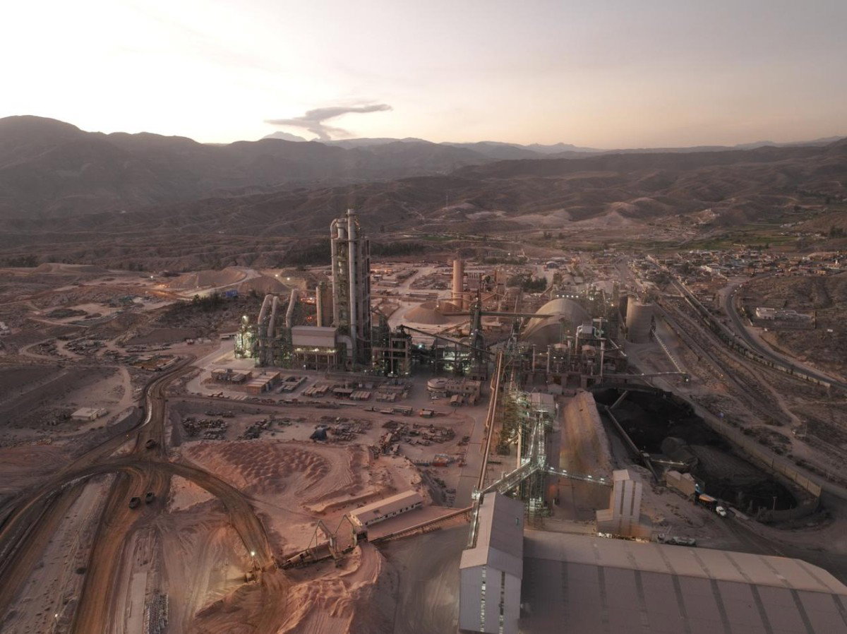 Bolivia’s cement market contracts 8% in January 2026