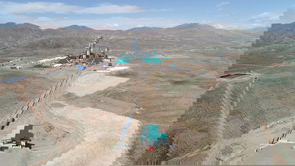 Bolivian cement demand stable in October