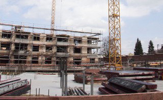  Work resumes on INR 15bn Suryatara Cement project