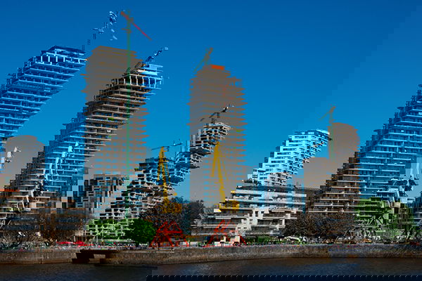 Argentina’s cement demand slips 1% in December