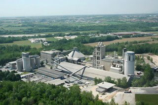 Italian cement strengthened in October