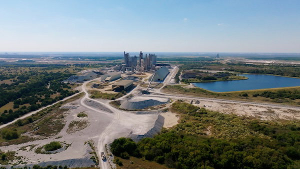 Amrize to expand Midlothian cement plant in Texas