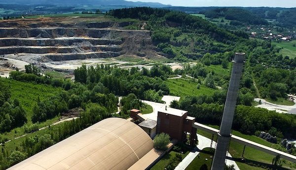 Cement Hranice reports record profit in 2025