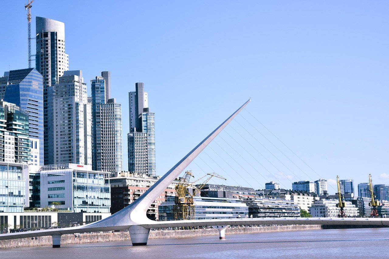 Argentina’s cement market contracts 5% in February