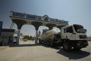Raysut Cement returns to profit 
