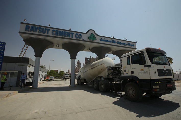 Raysut Cement returns to profit 