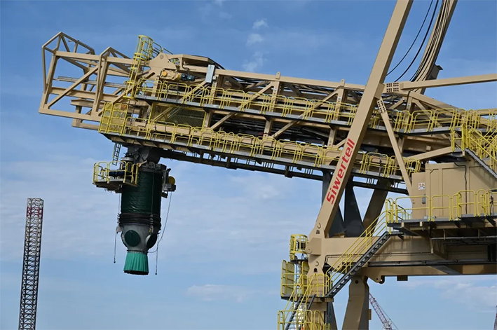 Bruks Siwertell deliver mobile ship unloader to Mediterranean operator
