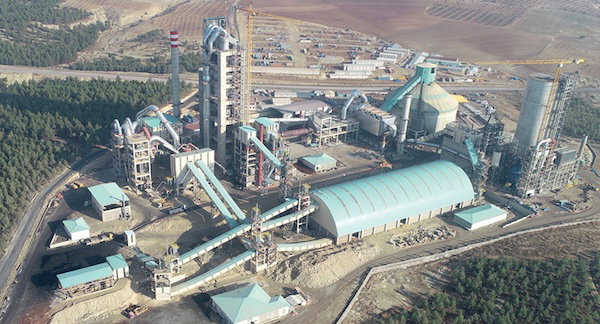 Limak opens 0.5Mta low-carbon cement terminal in Türkiye