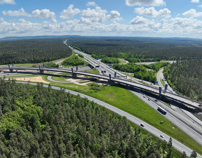 Cemex contributes to strategic highway projects across Central Europe