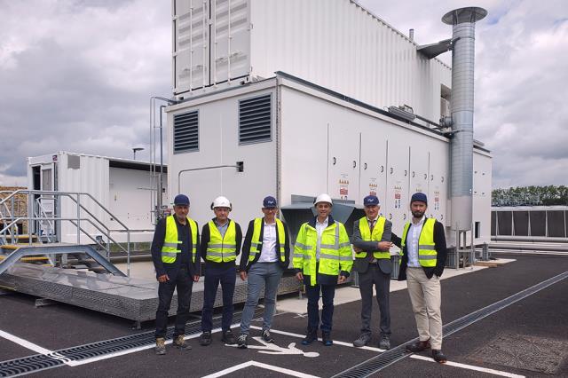 Fives and Lhyfe teams, at the Lhyfe Bessières site (Occitanie), for the signing of the MoU