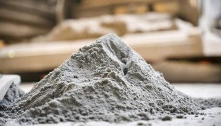 Ghana’s Trade Minister reaffirms  cement Import licence ban