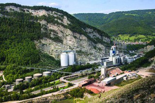 Swiss cement deliveries edge up 1% in 3Q26