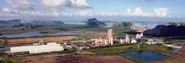 Vietnam clinker and cement exports rise YoY despite monthly dip
