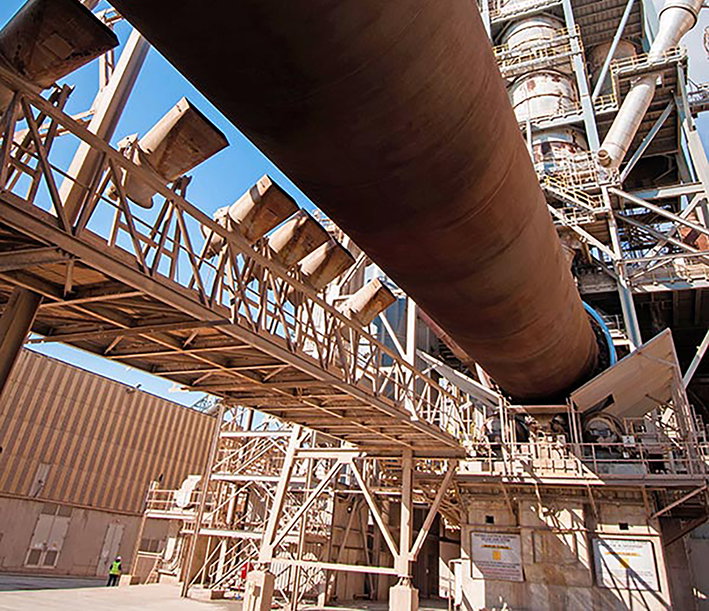 CRH outlines growth targets